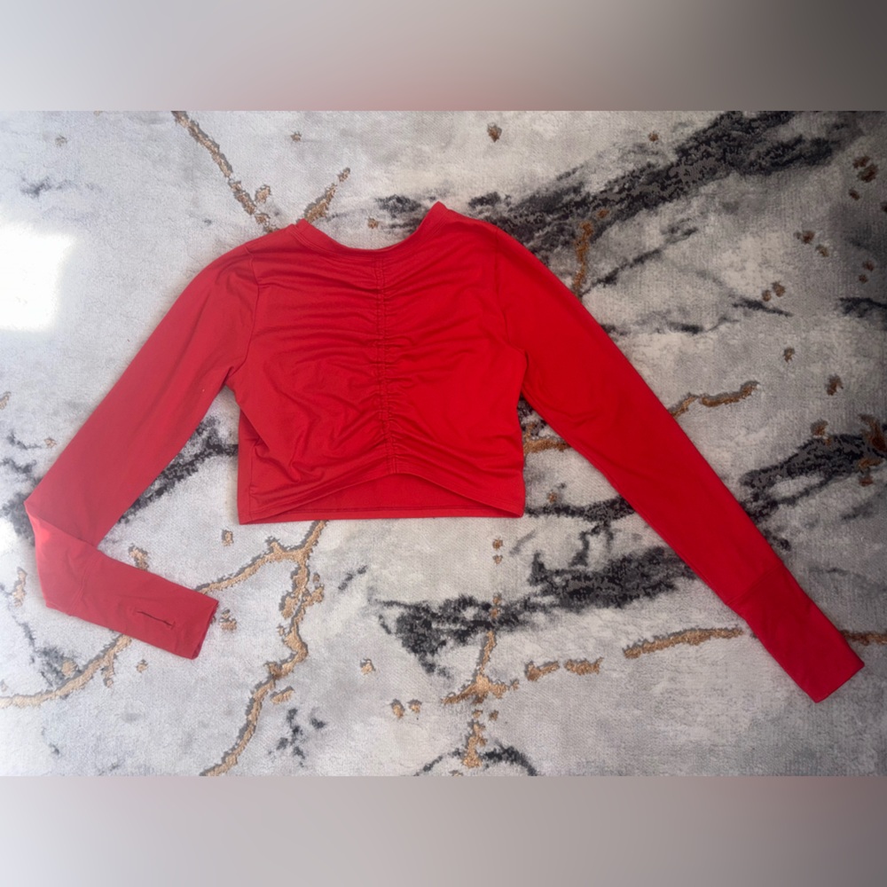 Gilly Hicks Red Long Sleeve Women's Top - Picture 3 of 4